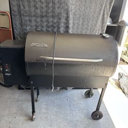 Traeger Pellet Grill