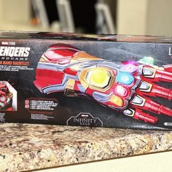 Avengers Iron Man Nano Gauntlet