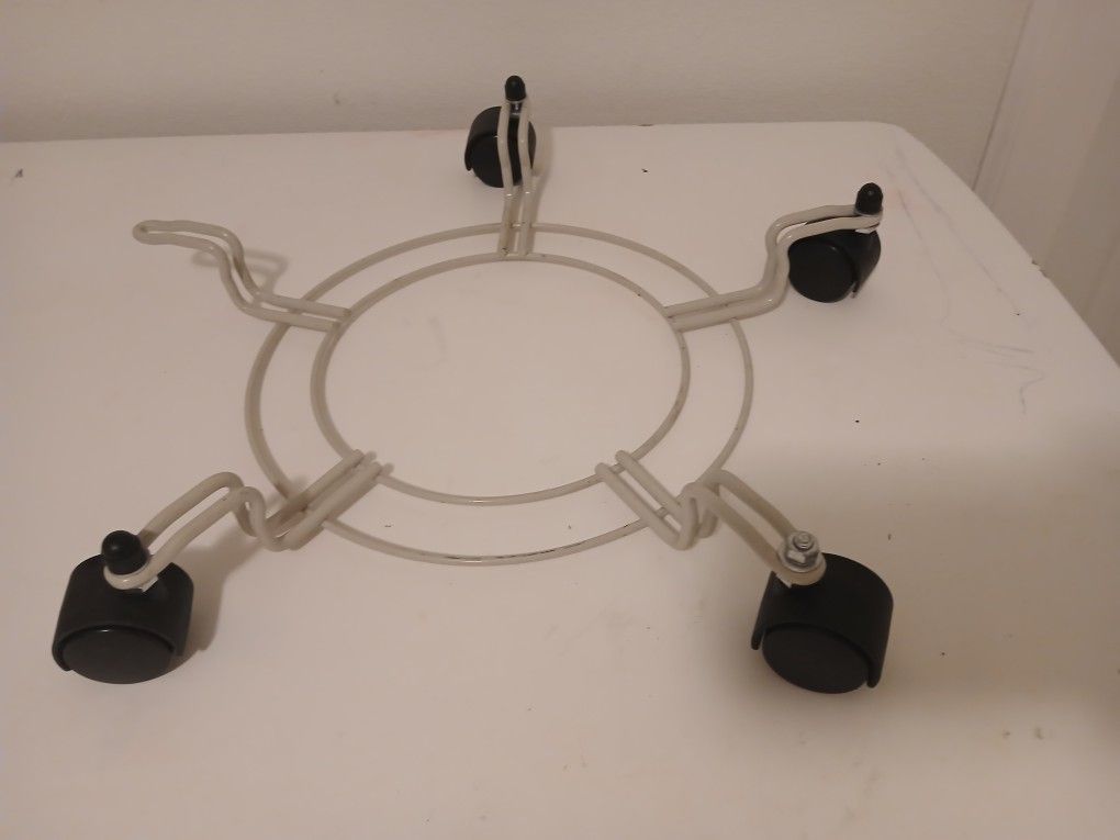 Plant Holder Roller