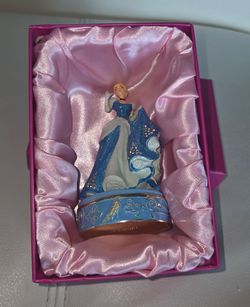 Disney Parks Arribas Brothers Swarovski Cinderella Enamel Metal Trinket Box