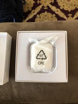 AirPods i12