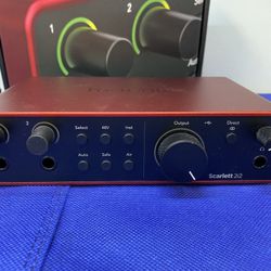 FOCUSRITE Scarlett 2i2 4th Gen USB Audio Interface for Recording, Songwriting, Streaming, Podcast