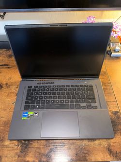 Asus G16 4070 gaming laptop!