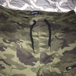 Green Camo Pants (Men’s Mediums) Camouflage Joggers