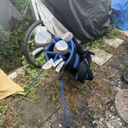 Golf Clubs 
