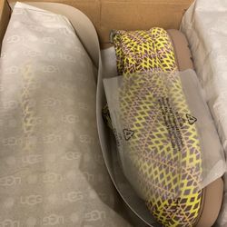 UGG Yellow Heritage Braid Clog Size 12