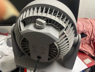 Desk fan