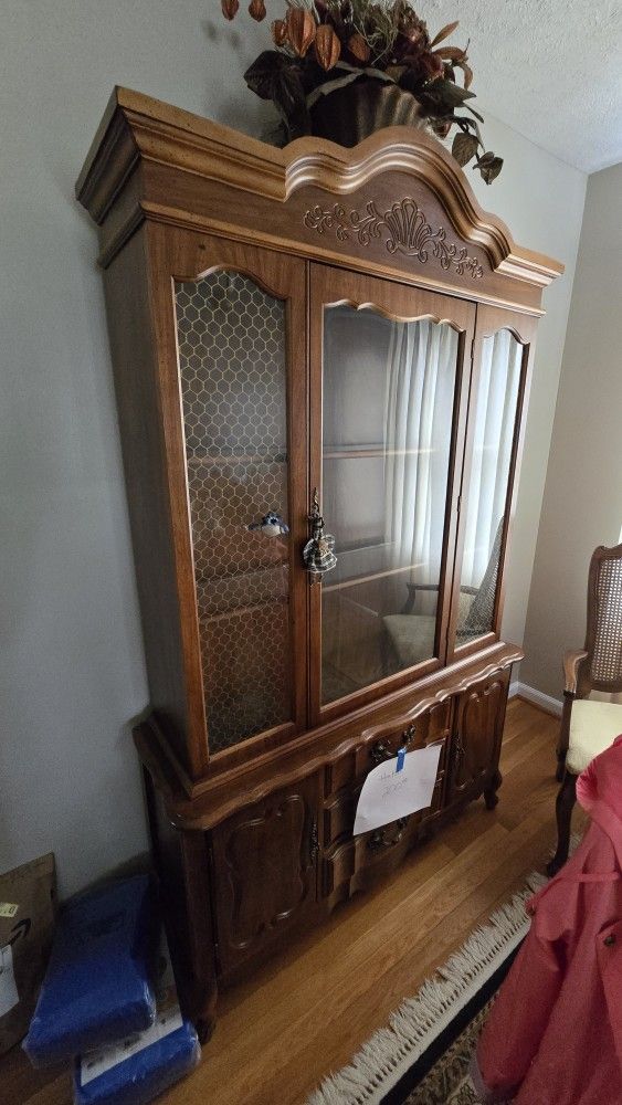 China Hutch