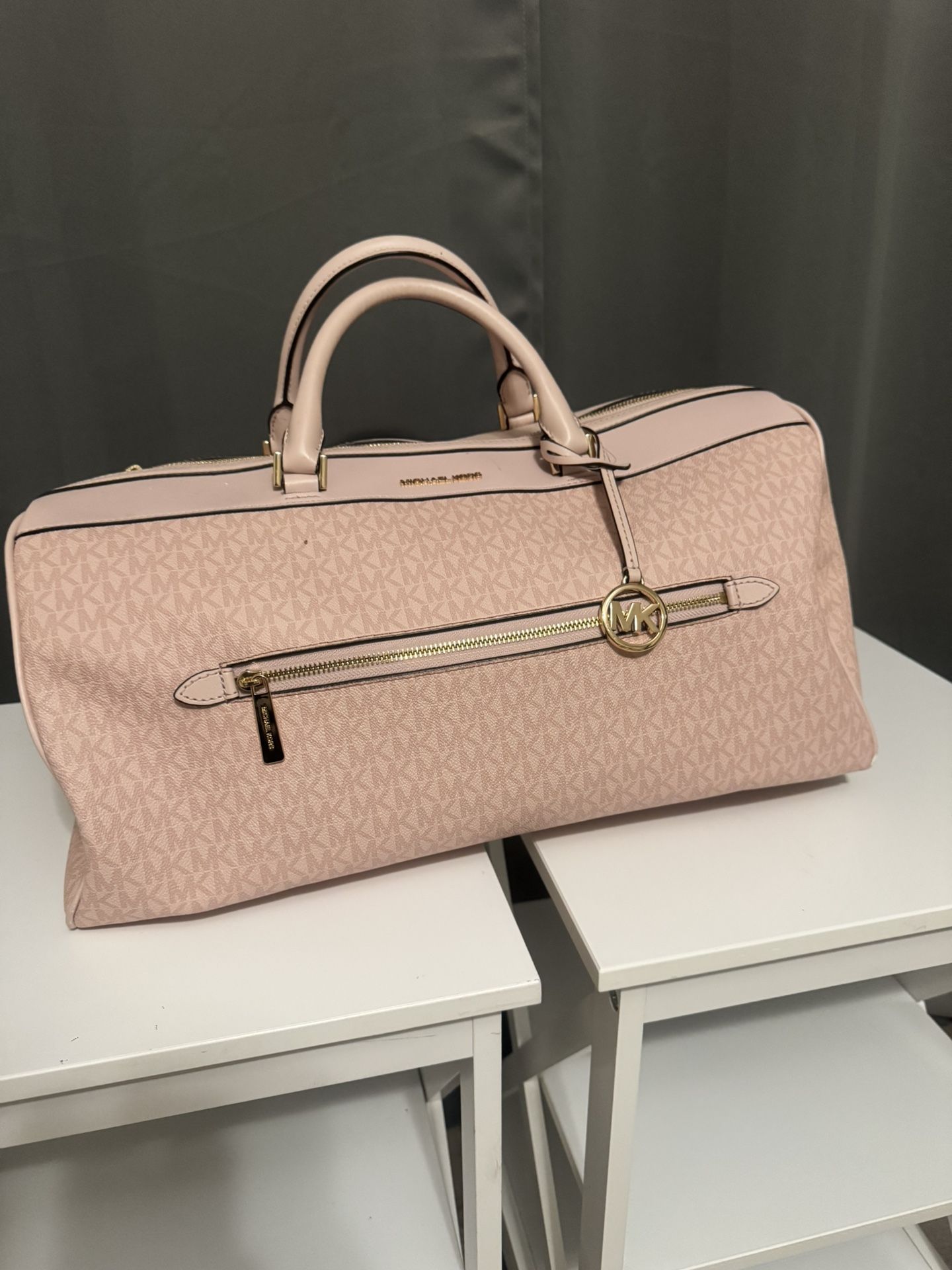 Michael Kors travel Bag