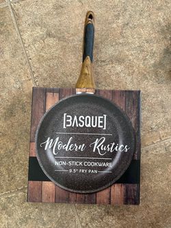 Basque Modern Rustics 9.5" Non-Stick Fry Pan
