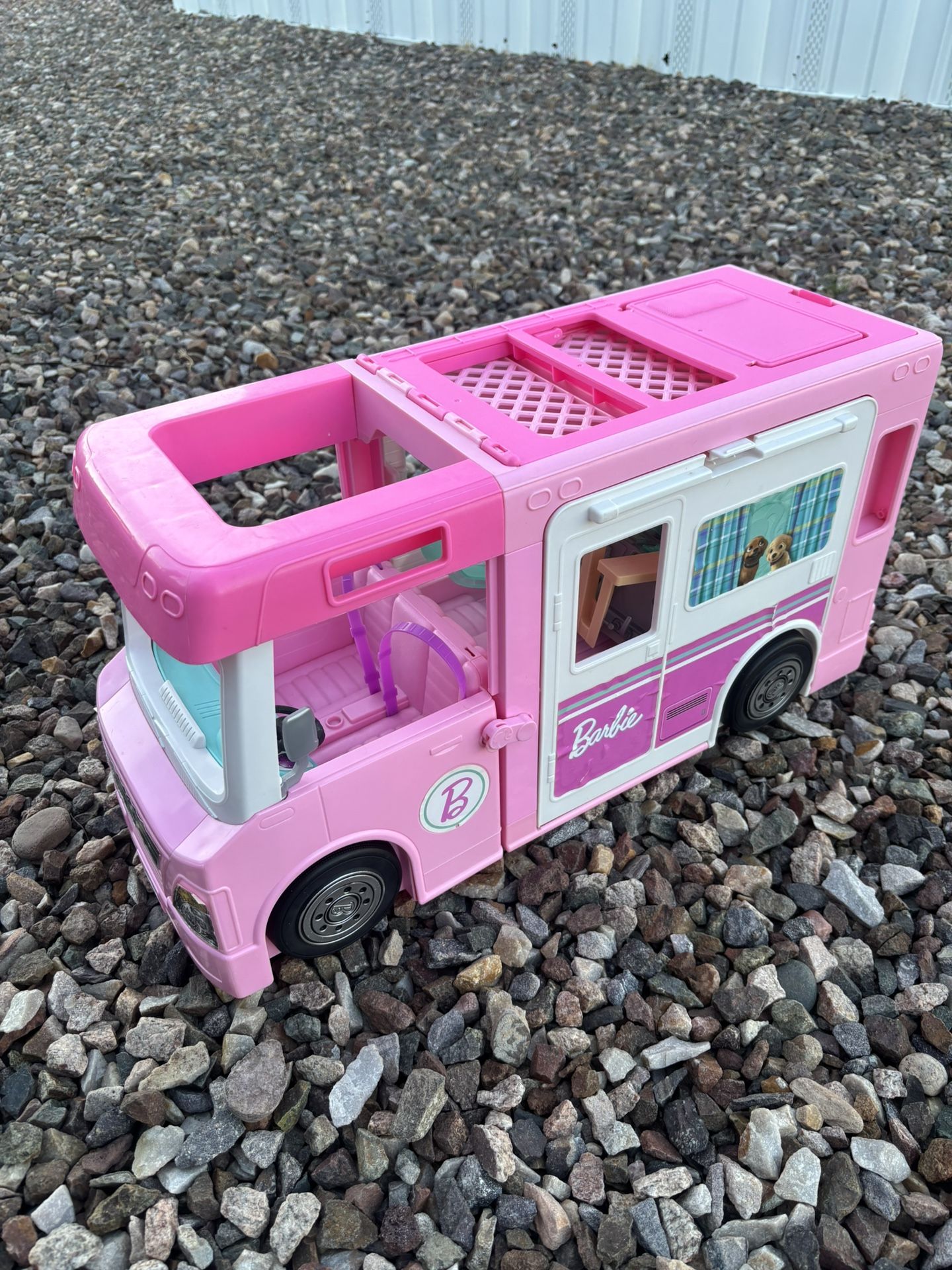Barbie Camper Van