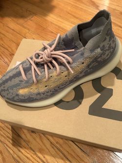 Yeezy Boost 380-(Menās 11.5)