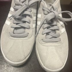 Adidas Tennis Shoes