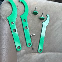 Coil over Wrench