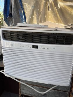 Frigidaire  Big Room Air Conditioner 