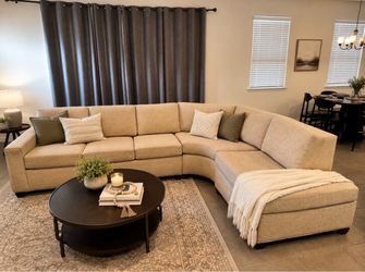 Modern Neutral Sectional with Pullout Bed