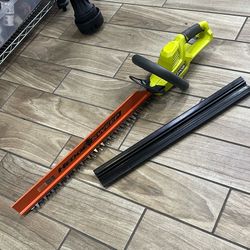 RYOBI 40V 24 in. Cordless Battery Hedge Trimmer (TOOL ONLY)