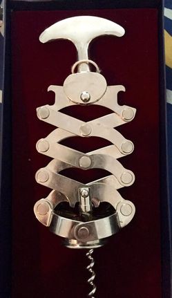 The PULLMAN Silver Corkscrew