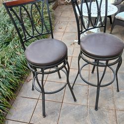 Bar Stools 