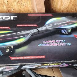 Razor Black Label Ripstik Ripster Light-up, Caster Skateboard with Multi-Color Lights, for Child 8+
