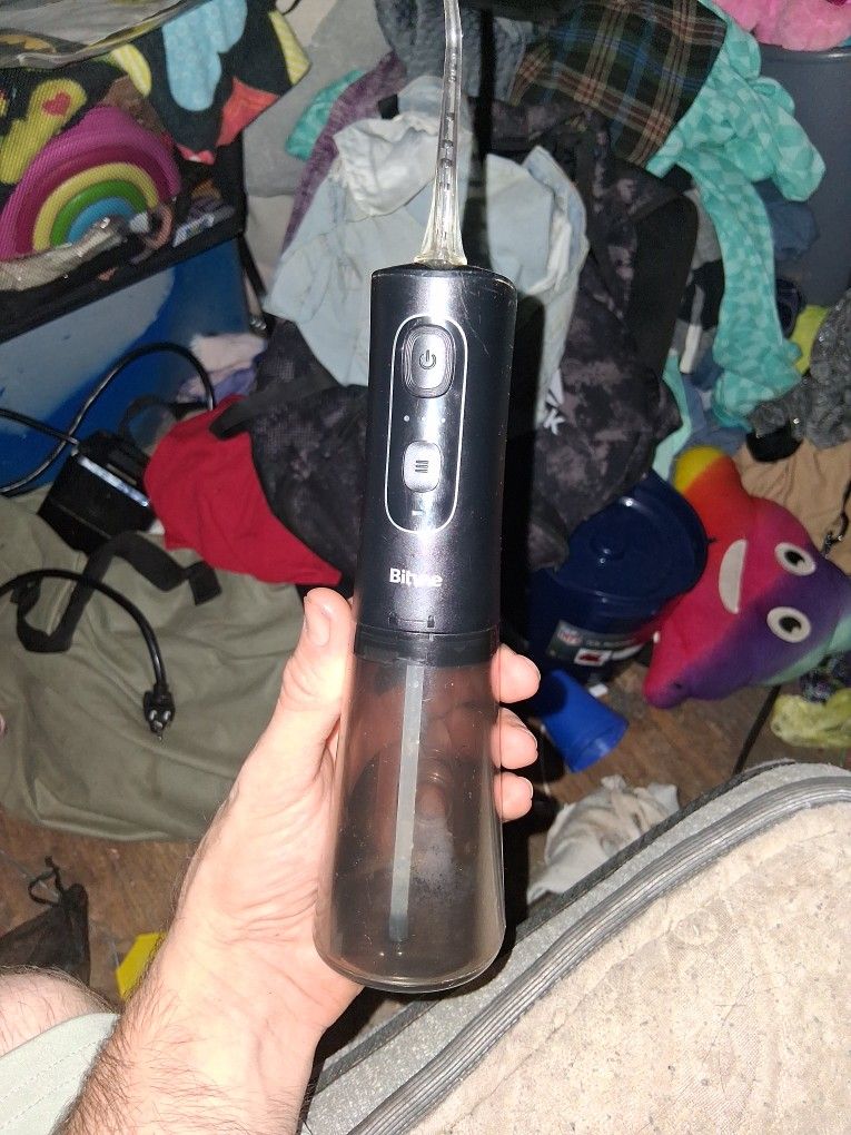 Bitvave Teeth Cleaner