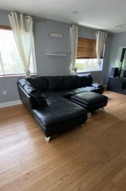 Italsofa Leather Grain Sectional “Black” From El Dorado Furniture