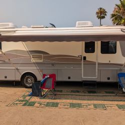 1999 Fleetwood Southwind