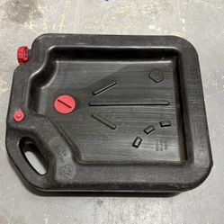 A FloTool 16-Quart Super Duty Oil Drain Container
