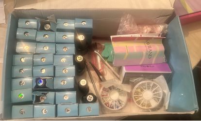 27 Colors Gel Polish Nail Kit With UV/LED Nail lamp,Manicure Tools,nail gel kit ,nail art tool. Very good condition.