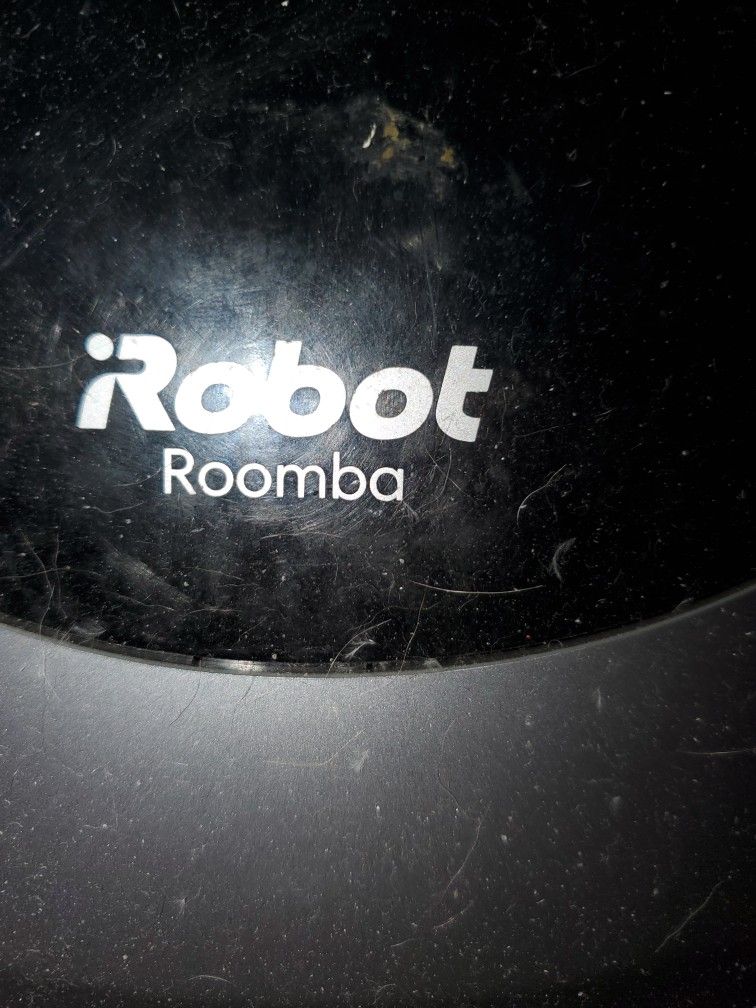 Roomba vacuum 