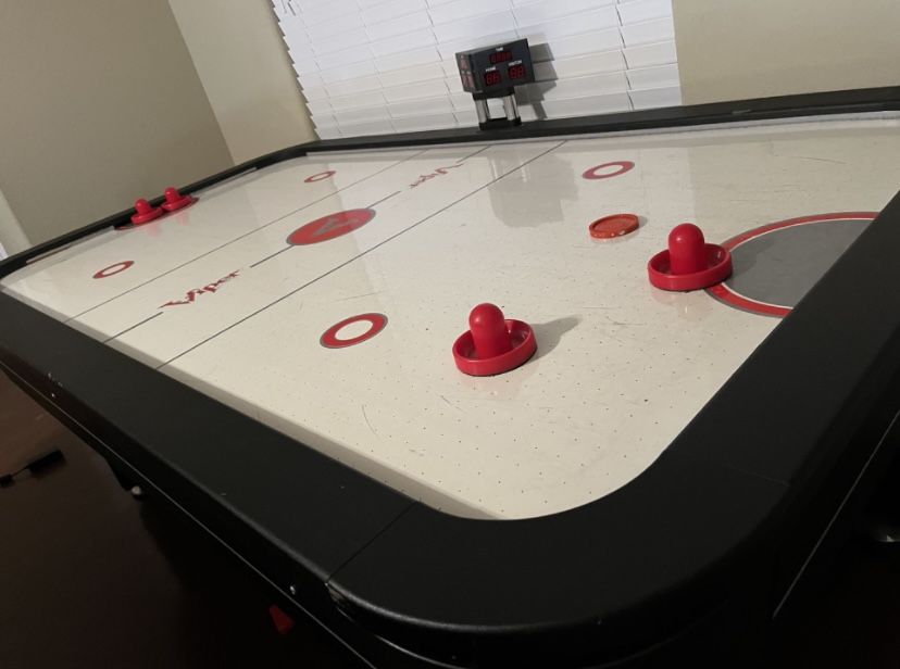 Air Hockey Table