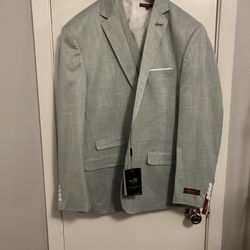 12 Brand New Slim Fit Designer Suits – Size 48/50 – Unhemmed – $1000 Bundle