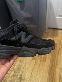 New Balance 9060 Black Cat 8.5