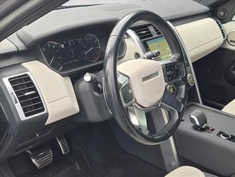 2023 Land Rover Discovery