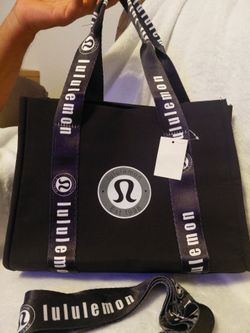 LULULEMON purse