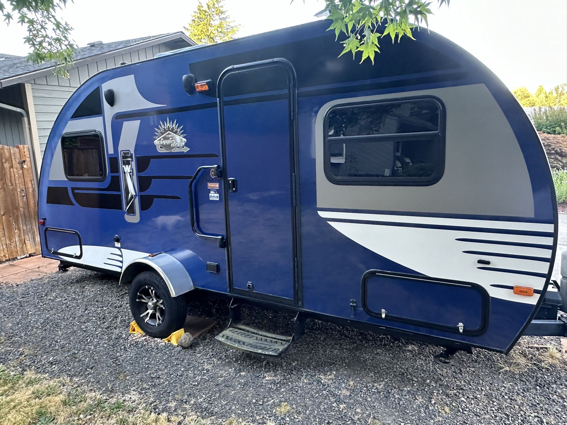 2016 Winnebago Winnie Drop 1780