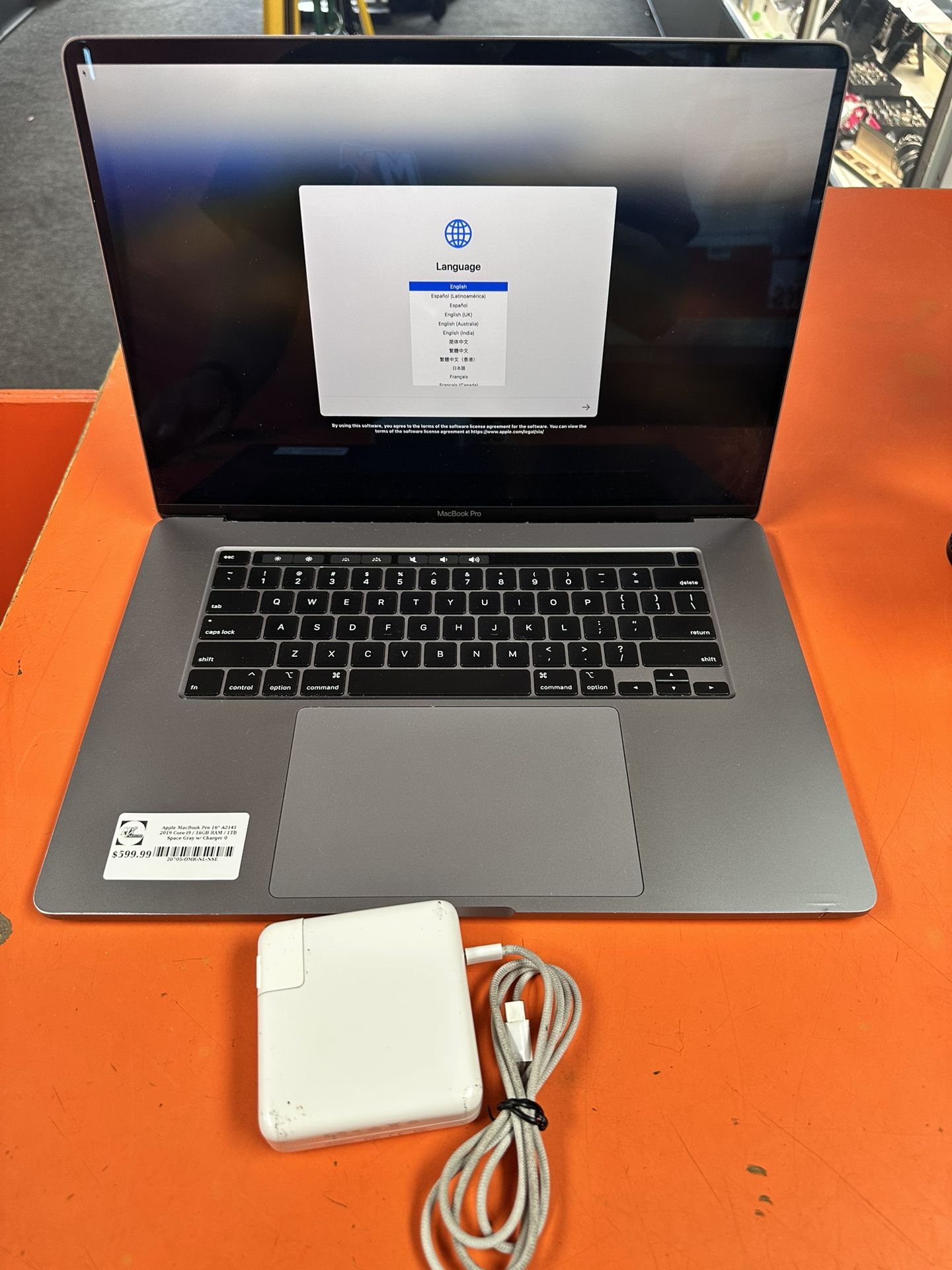 Apple MacBook Pro 16” 2019