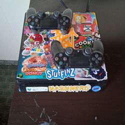 Ps4 Whit 2 Controllers 