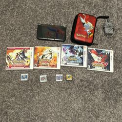 Nintendo 3DS XL with Pokémon games and more