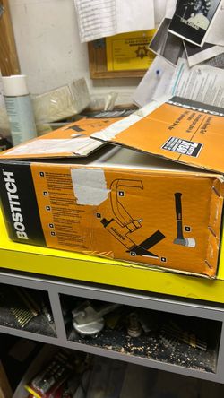 1003 Bostitch MIIFN Pneumatic Hardwood 1-1/2”-2” Flooring Cleat Nailer W/ Mallet in Box 572235