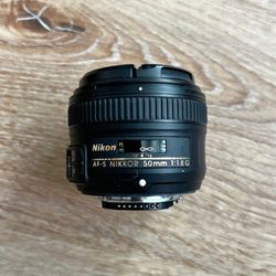 Nikon 50mm F/1.8G