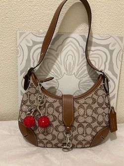 Coach hampton in crystal Limited Edition Shoulder Bag