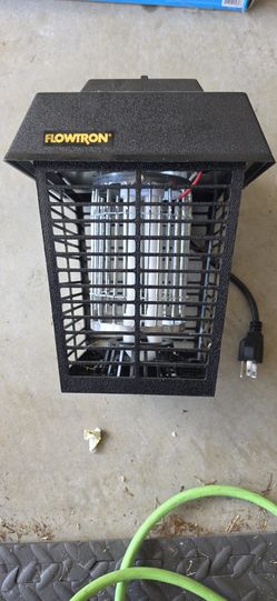 Flowtron Electronic Insect Killer