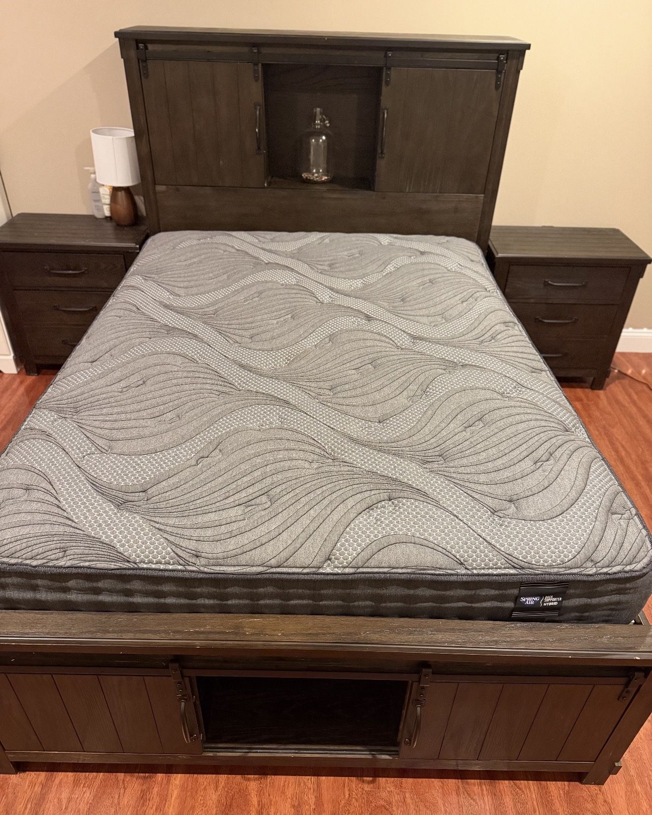 Queen Bed frame & Matching Night Stands 