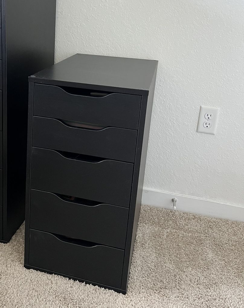 Drawer Dresser for Bedroom - Storage Shelves, Gaveteros 