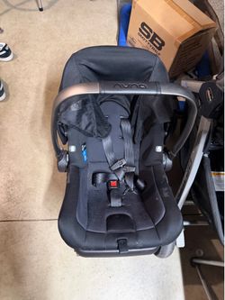 Nuna carseat