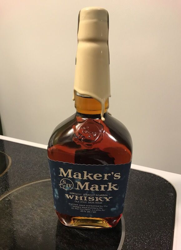 1996 Kentucky Wildcats Makers Mark Bourbon Bottle Sealed