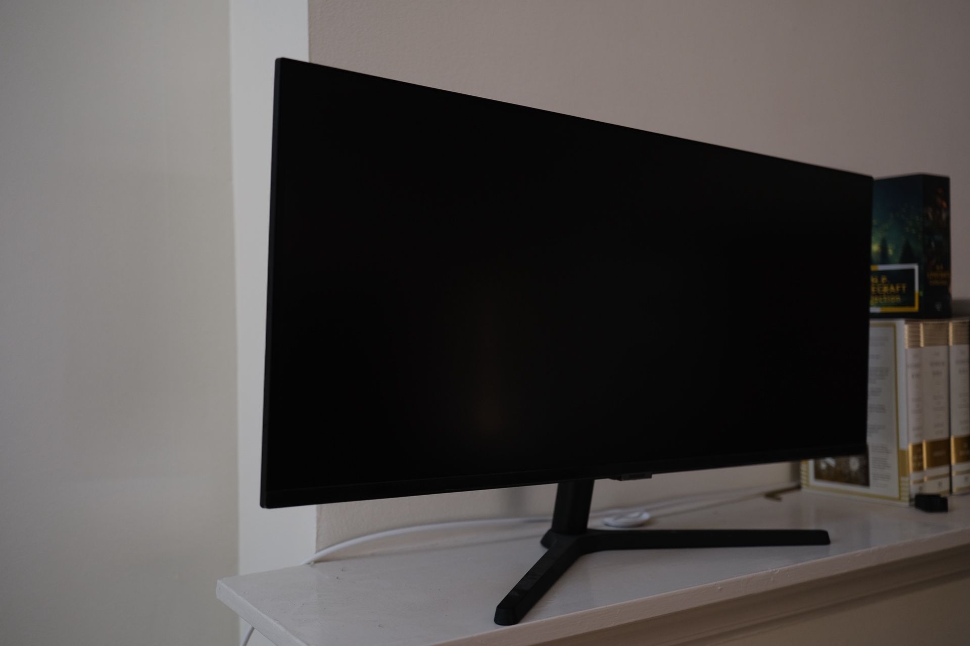 Samsung 35” ViewFinity S50GC Monitor – WQHD – USB-C – Great Condition