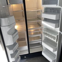 Fridge $180 Works Good , Can Deliver 