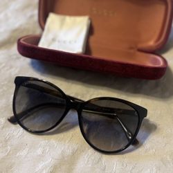 Gucci Cat eye Sunglasses 